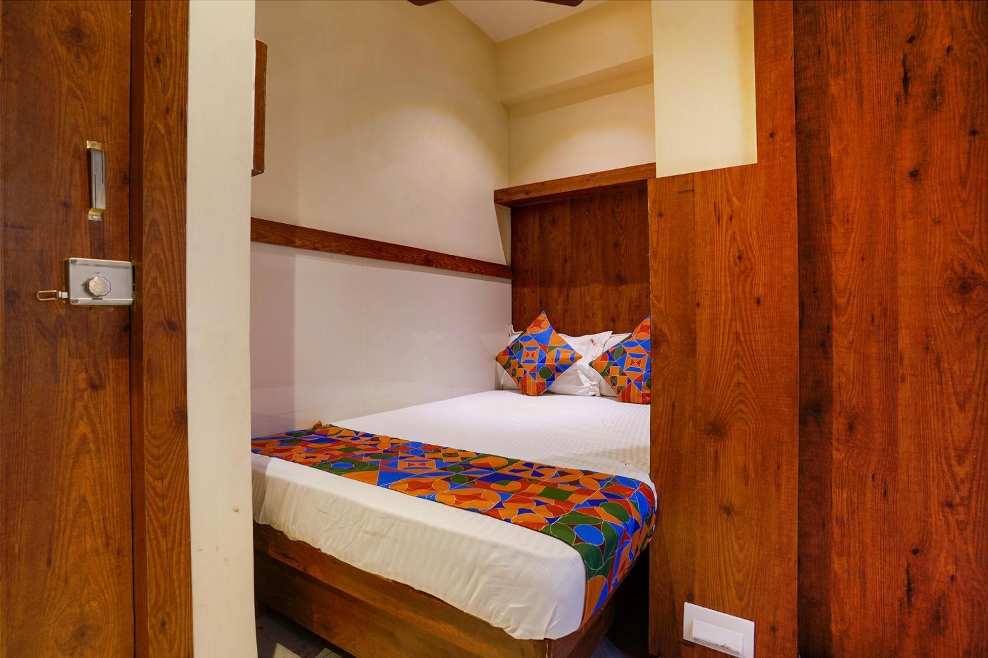 Fabexpress Super 7 Inn - Nr Rabale Station Navi Mumbai Exterior photo