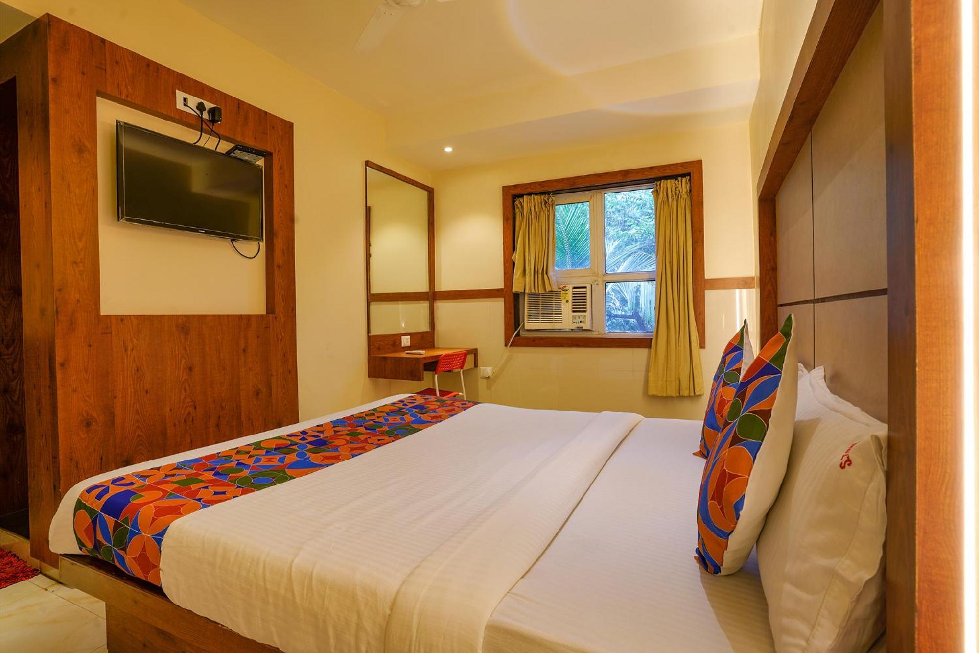 Fabexpress Super 7 Inn - Nr Rabale Station Navi Mumbai Exterior photo